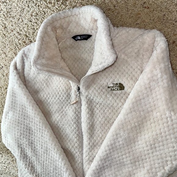 The North Face Women’s Fuzzy Jacket Soft - Picture 5 of 8